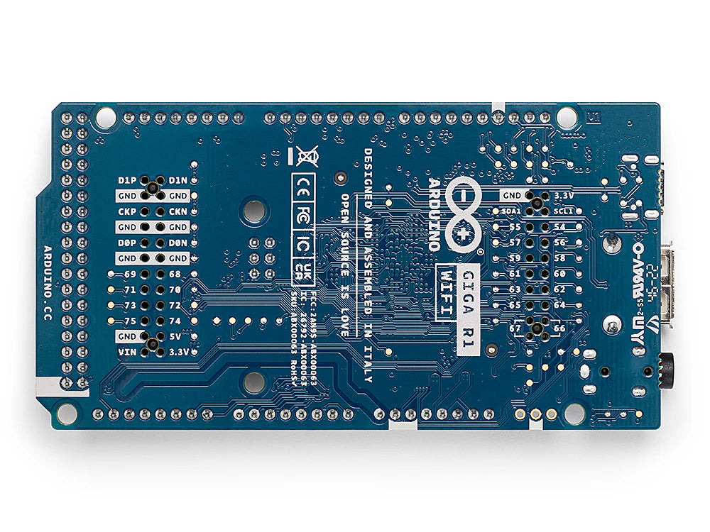 ארדואינו GIGA R1 WiFi 